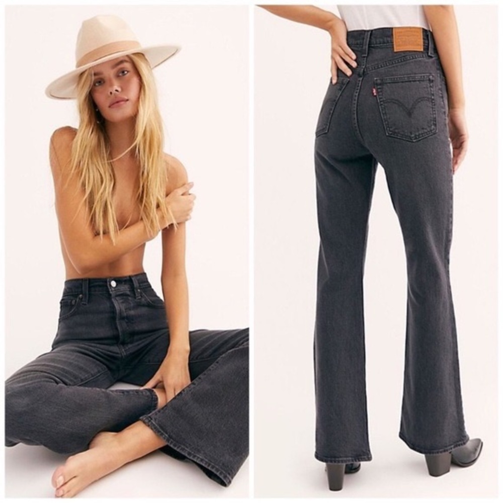 Levi’s Black Ribcage Flare Jeans